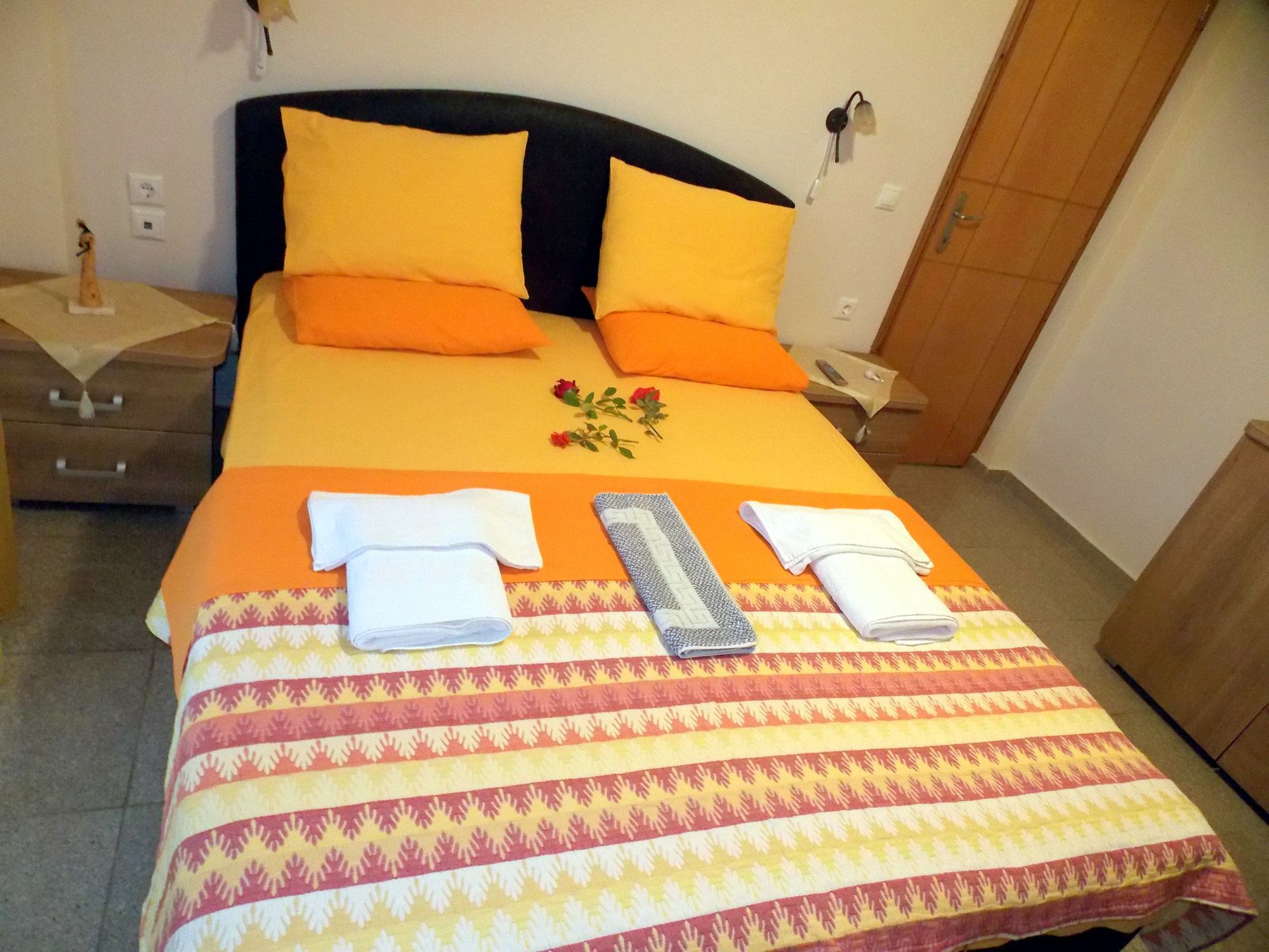 Nikos Apartments Sithonia Extérieur photo